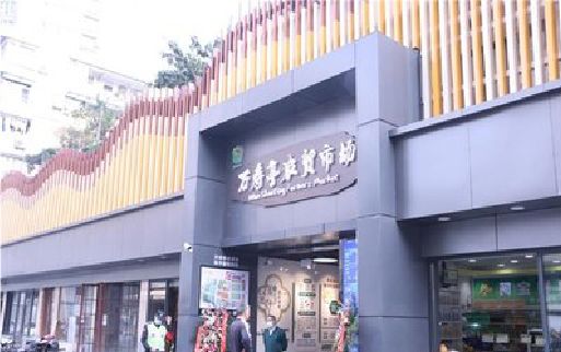 洪湖装招牌时，需要注意什么？